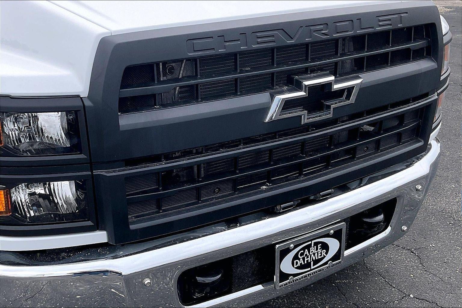 2023 Chevrolet Silverado 5500 HD Work Truck