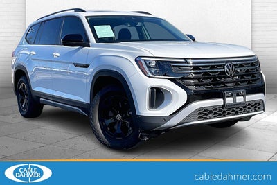 2025 Volkswagen Atlas 2.0T Peak Edition