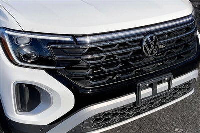 2025 Volkswagen Atlas 2.0T Peak Edition