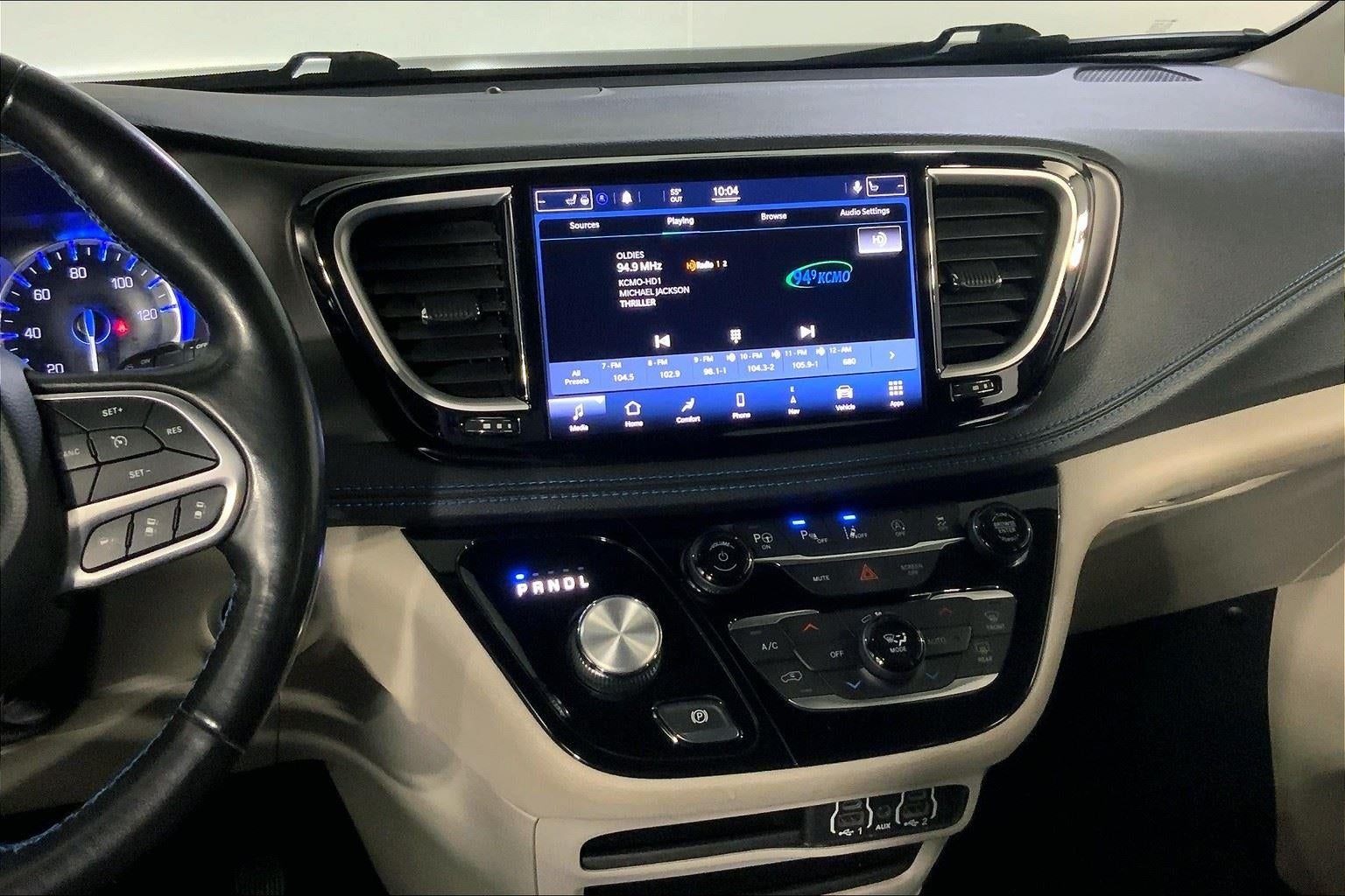 2021 Chrysler Pacifica Touring L