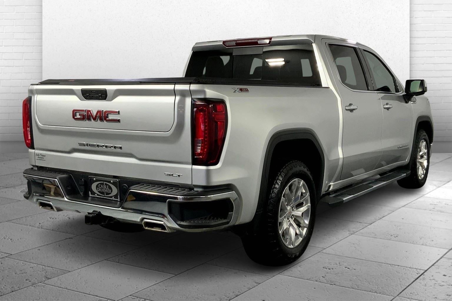 2021 GMC Sierra 1500 SLT