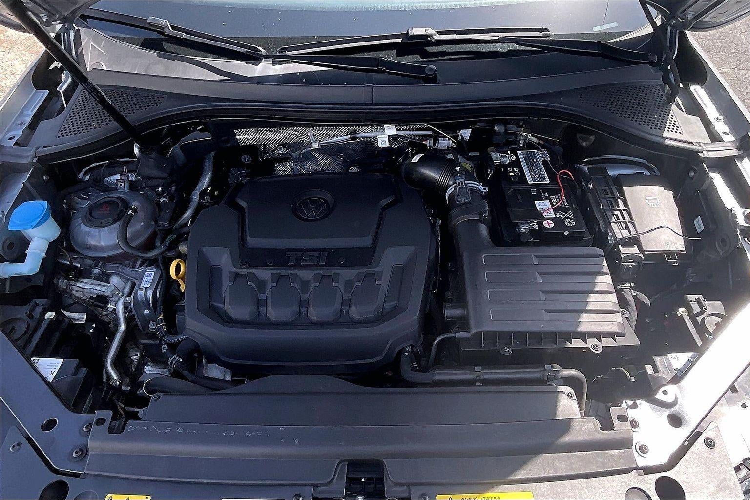 2023 Volkswagen Tiguan SE R-Line Black