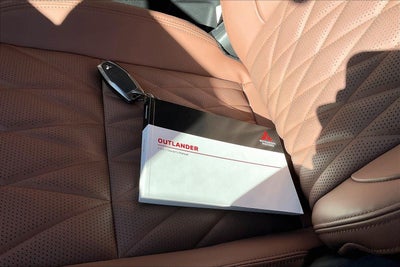 2025 Mitsubishi Outlander SEL