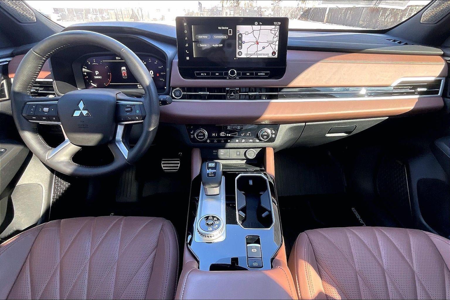 2025 Mitsubishi Outlander SEL