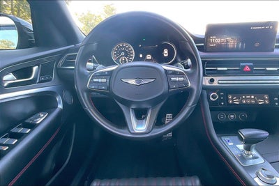 2025 Genesis G70 2.5T