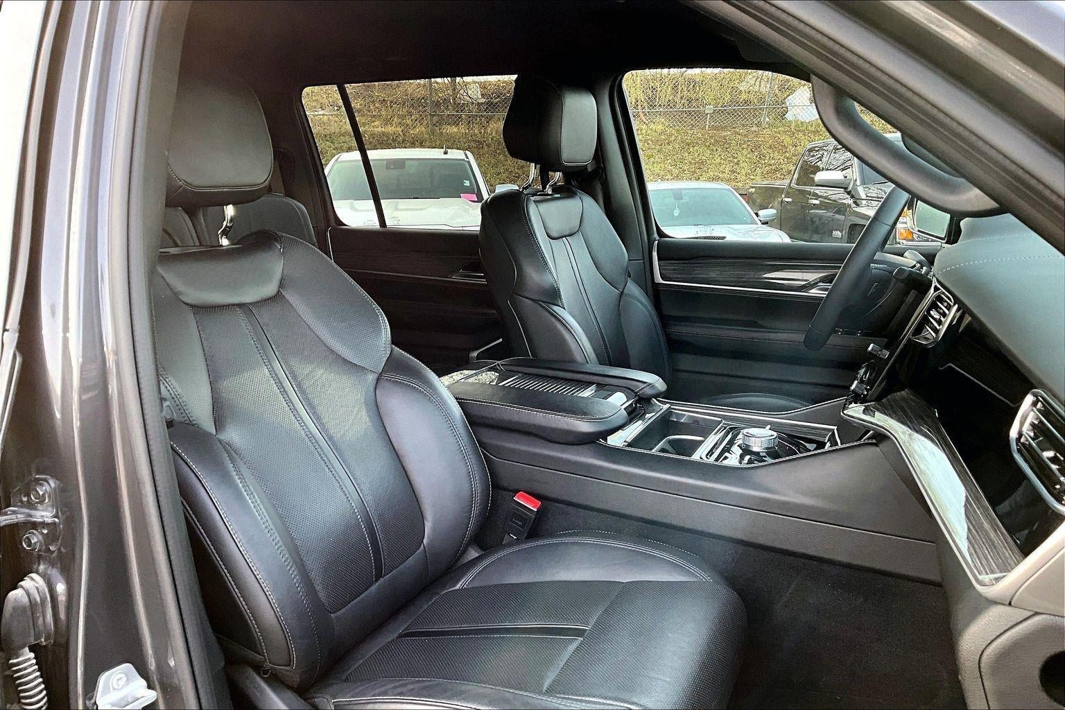 2022 Jeep Wagoneer Series III