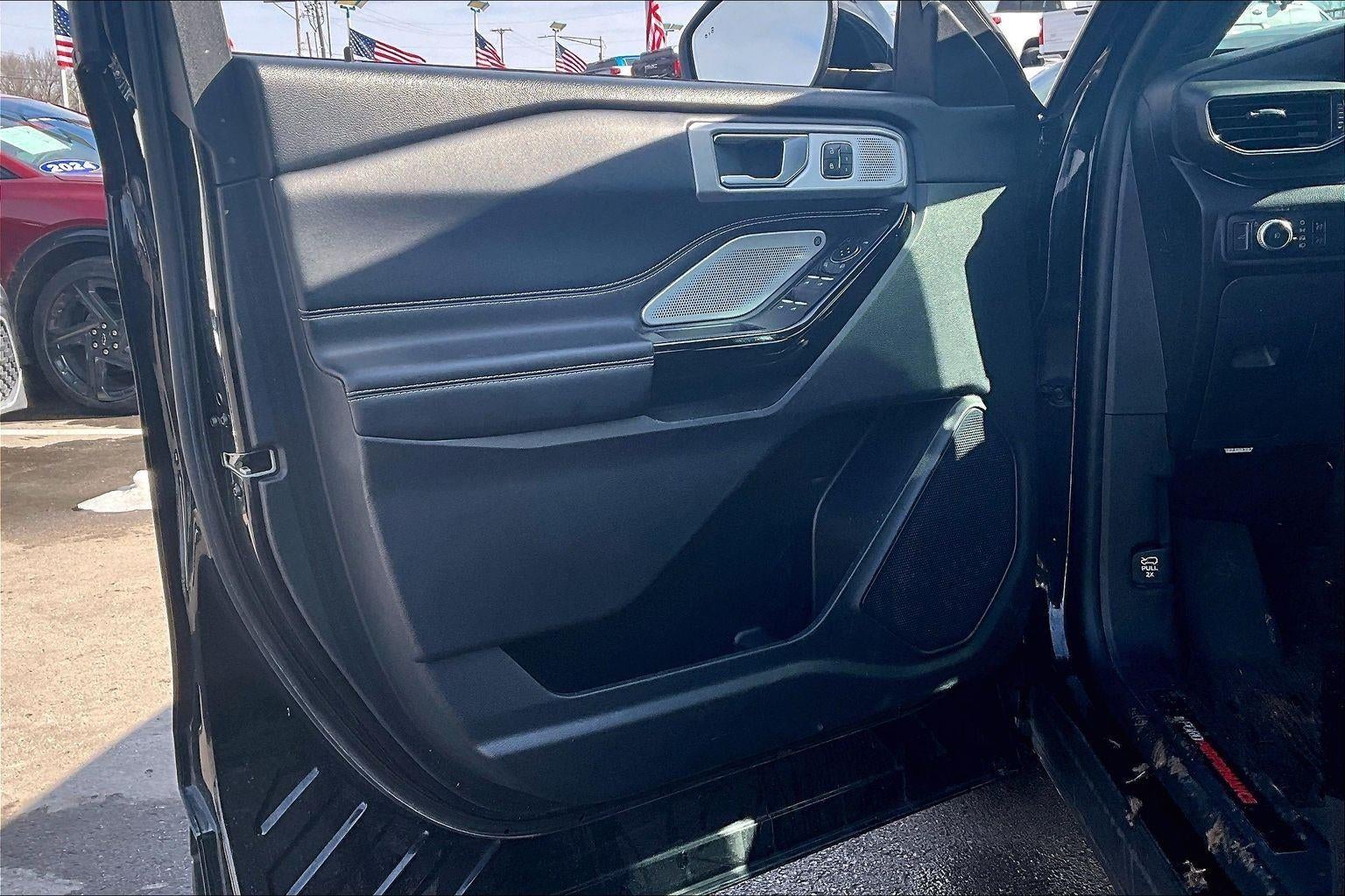 2022 Ford Explorer ST