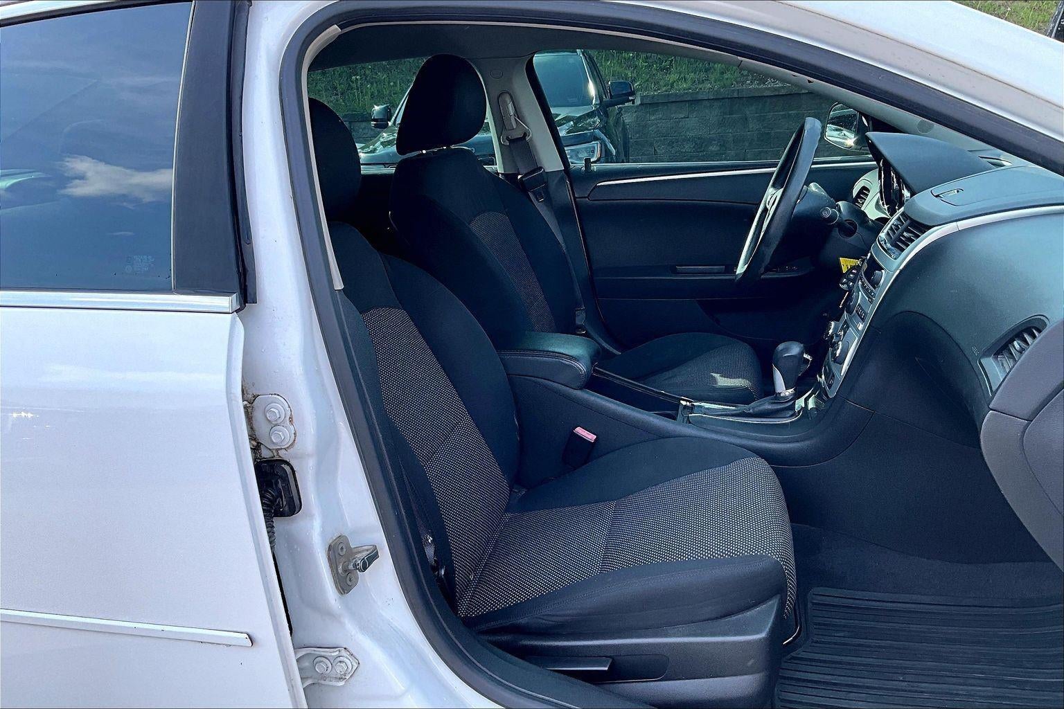 2012 Chevrolet Malibu LT w/1LT