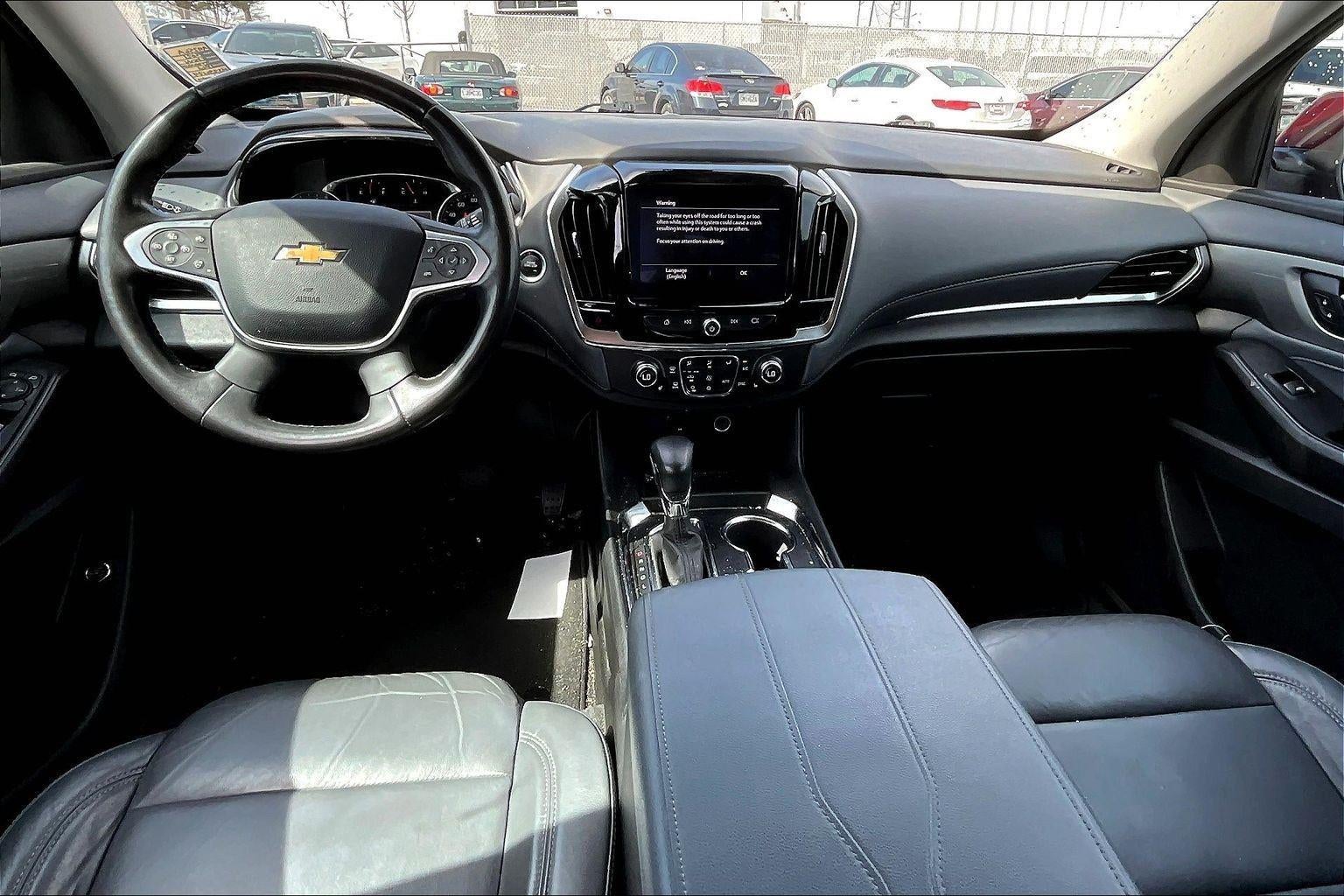 2021 Chevrolet Traverse LT Leather