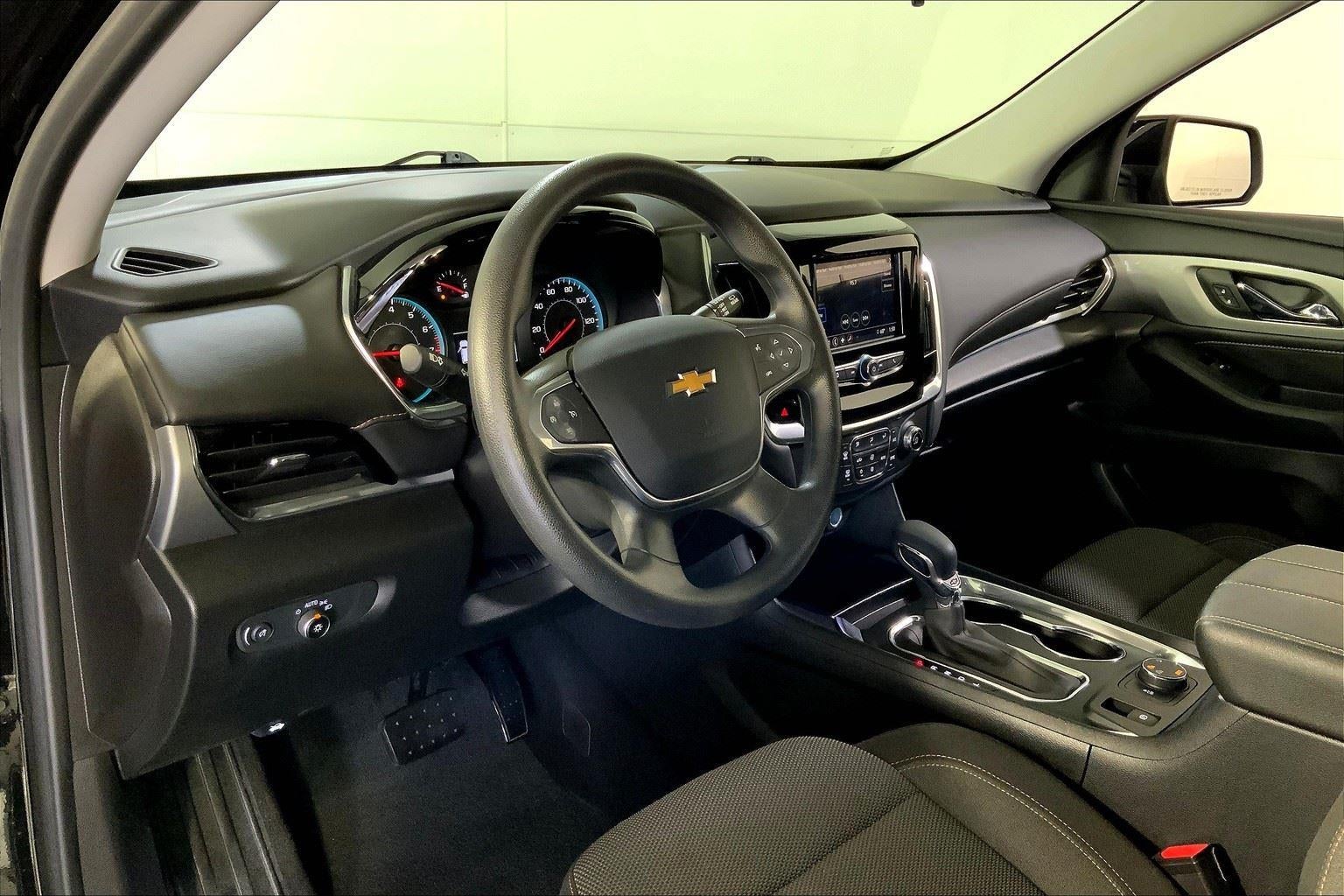 2021 Chevrolet Traverse LS