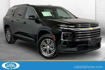 2024 Chevrolet Traverse LT