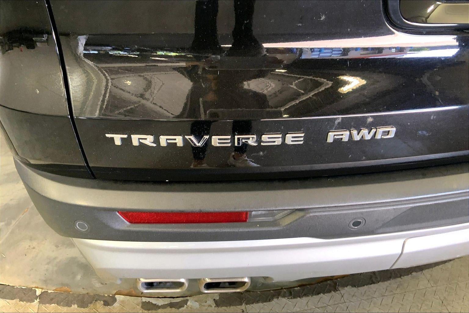 2024 Chevrolet Traverse LT