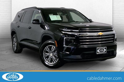 2024 Chevrolet Traverse LT