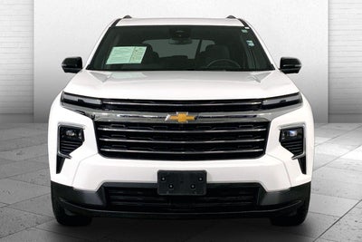 2024 Chevrolet Traverse LT