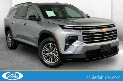 2024 Chevrolet Traverse LT