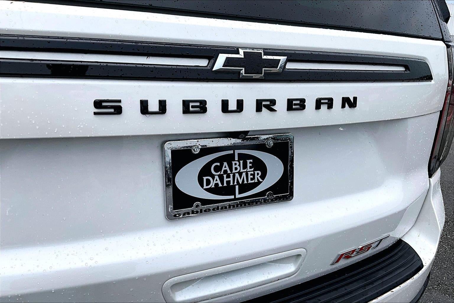 2023 Chevrolet Suburban RST
