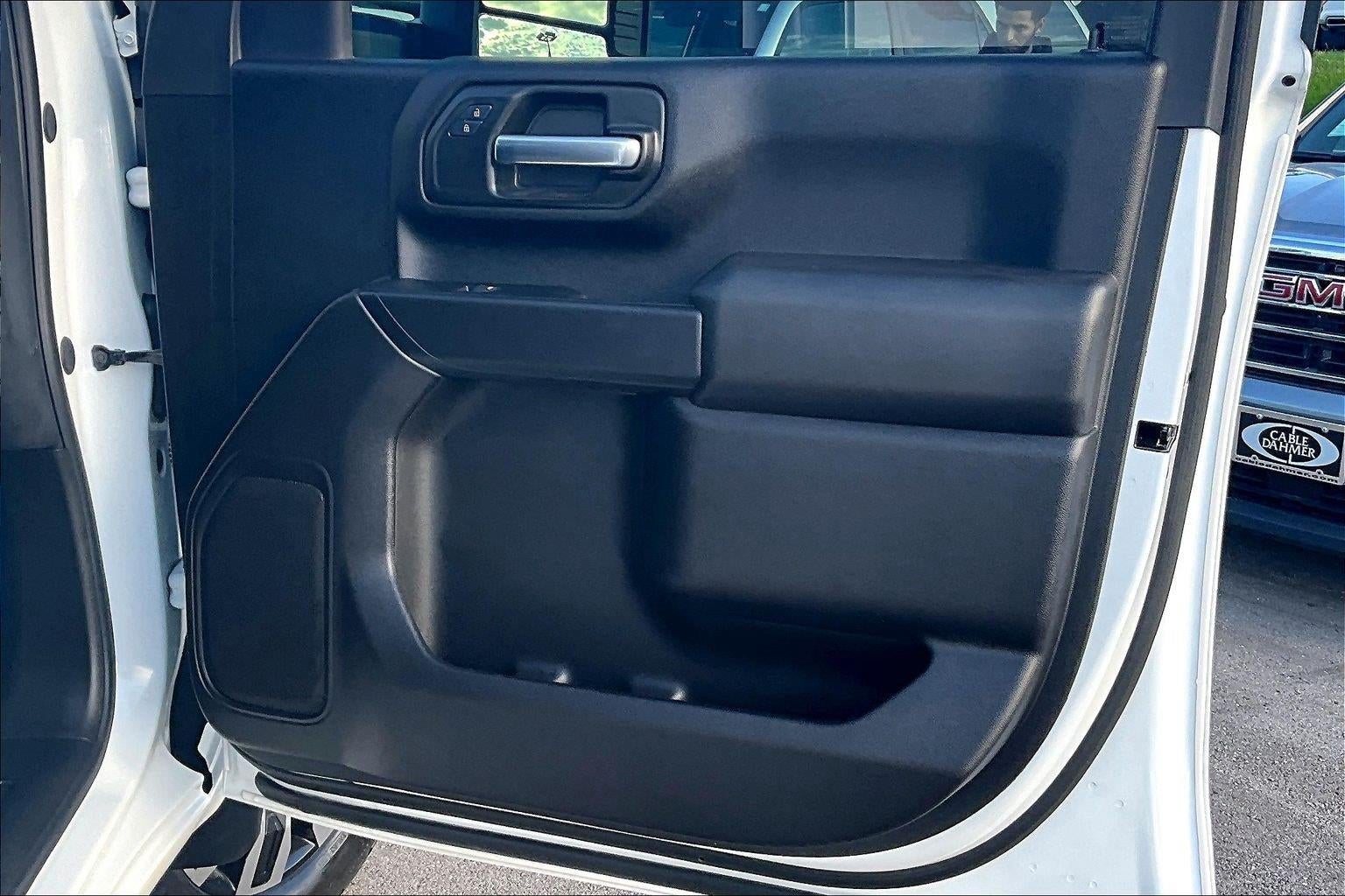 2024 GMC Sierra 2500 HD Pro