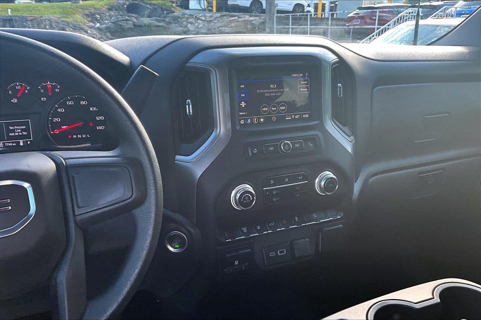 2024 GMC Sierra 2500 HD Pro