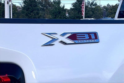 2024 GMC Sierra 2500 HD Pro
