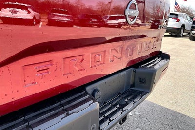 2023 Nissan Frontier SV