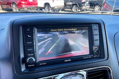 2016 Chrysler Town & Country Touring