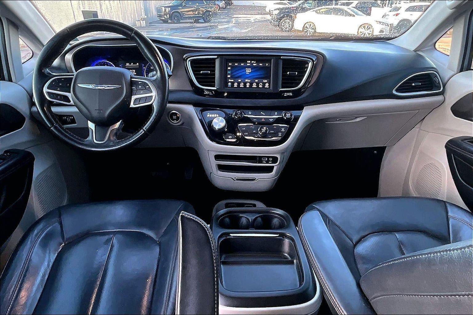 2019 Chrysler Pacifica Touring L