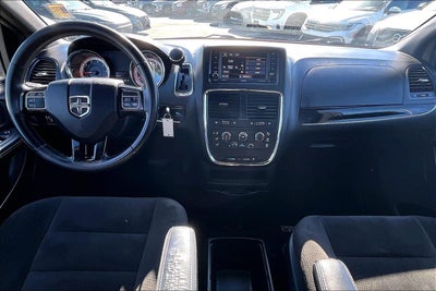 2017 Dodge Grand Caravan SE Plus