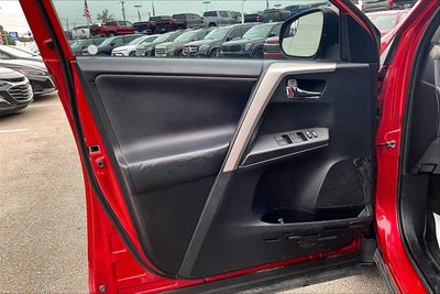 2016 Toyota RAV4 XLE