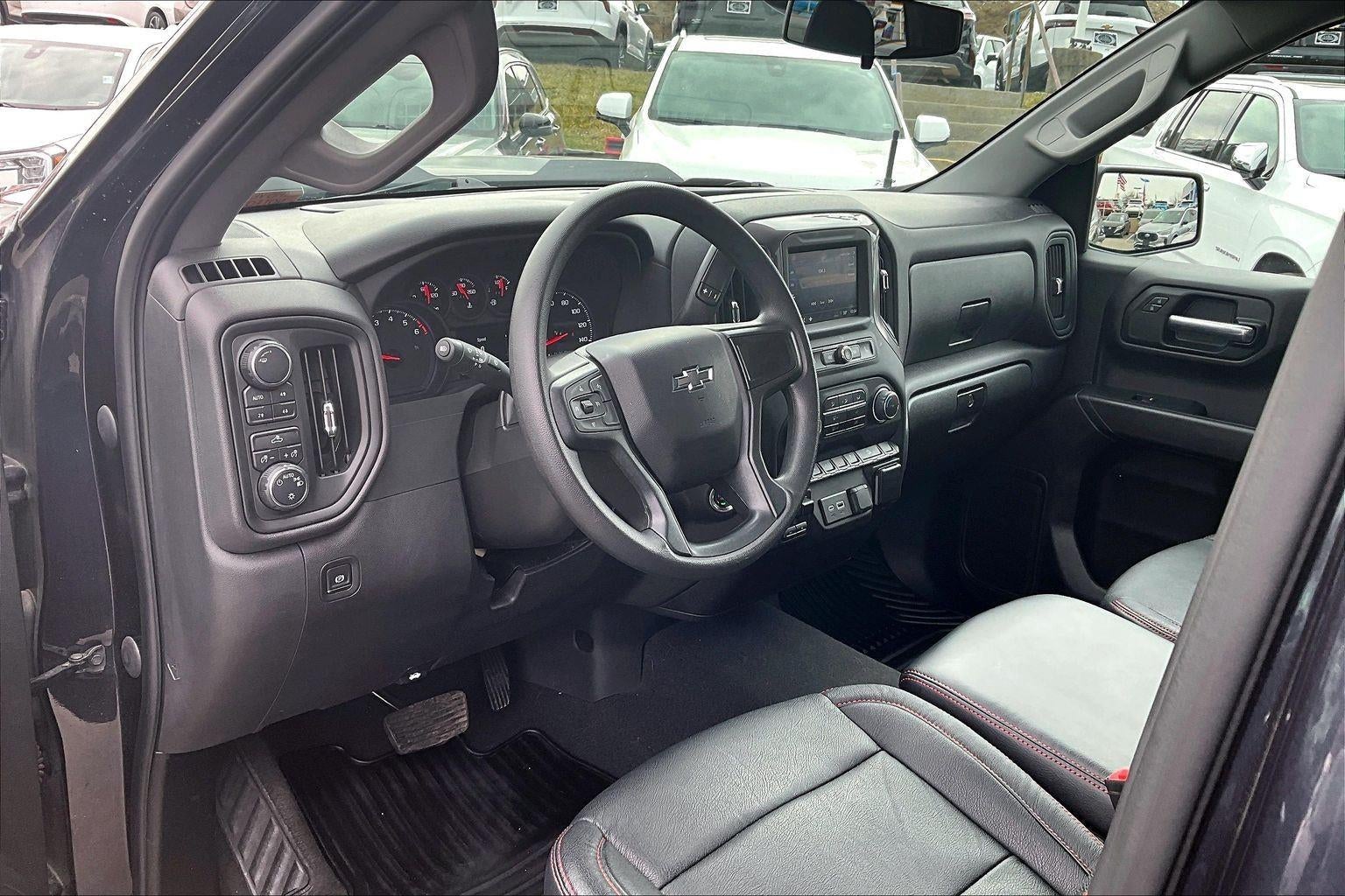 2024 Chevrolet Silverado 1500 Custom Trail Boss