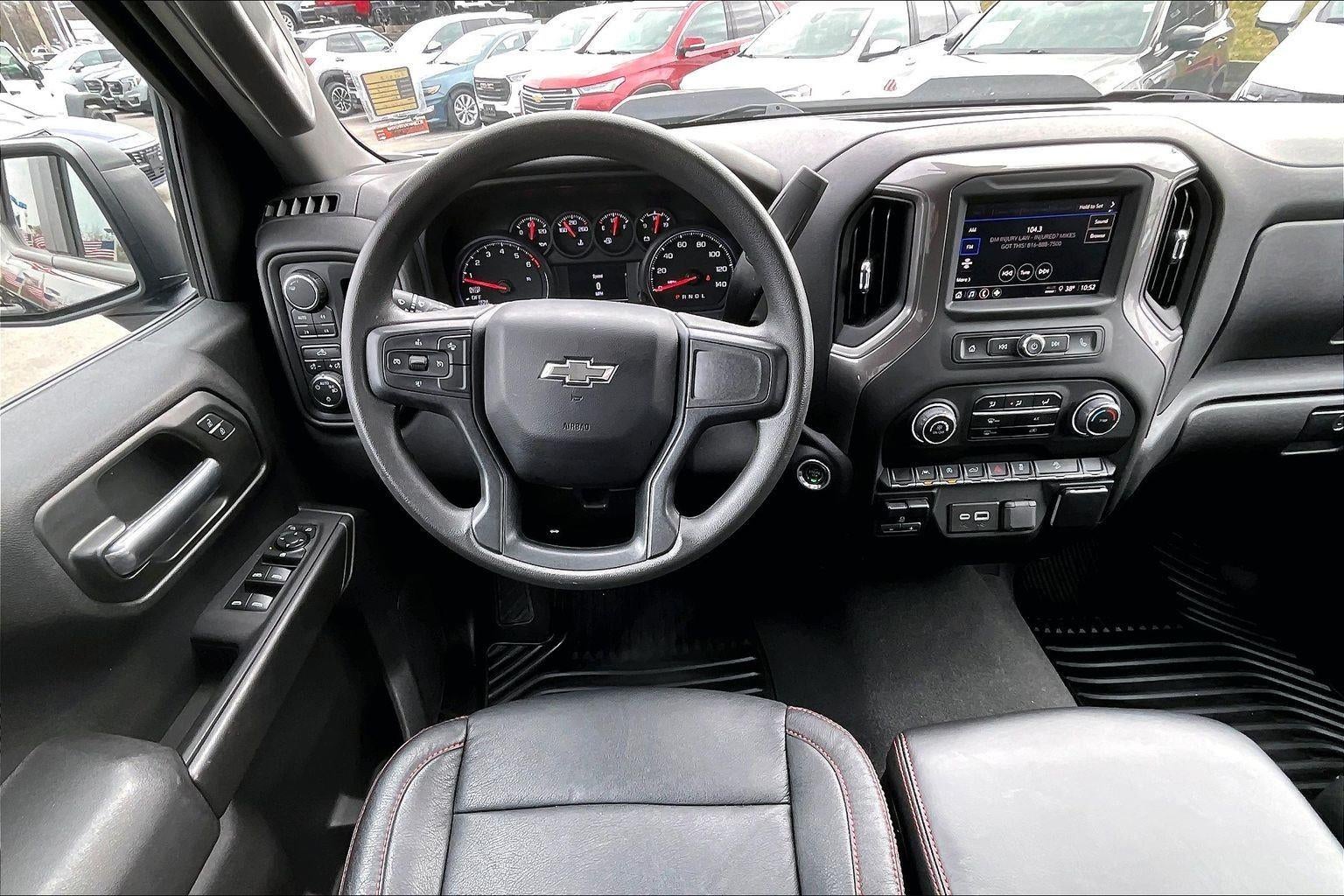 2024 Chevrolet Silverado 1500 Custom Trail Boss