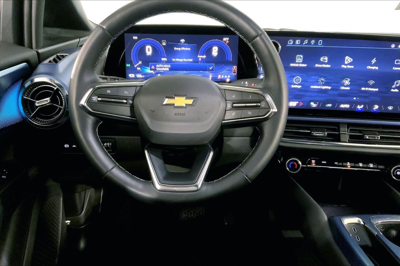 2025 Chevrolet Equinox EV LT