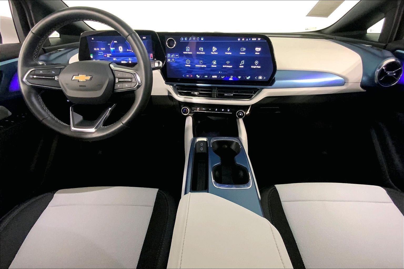 2025 Chevrolet Equinox EV LT
