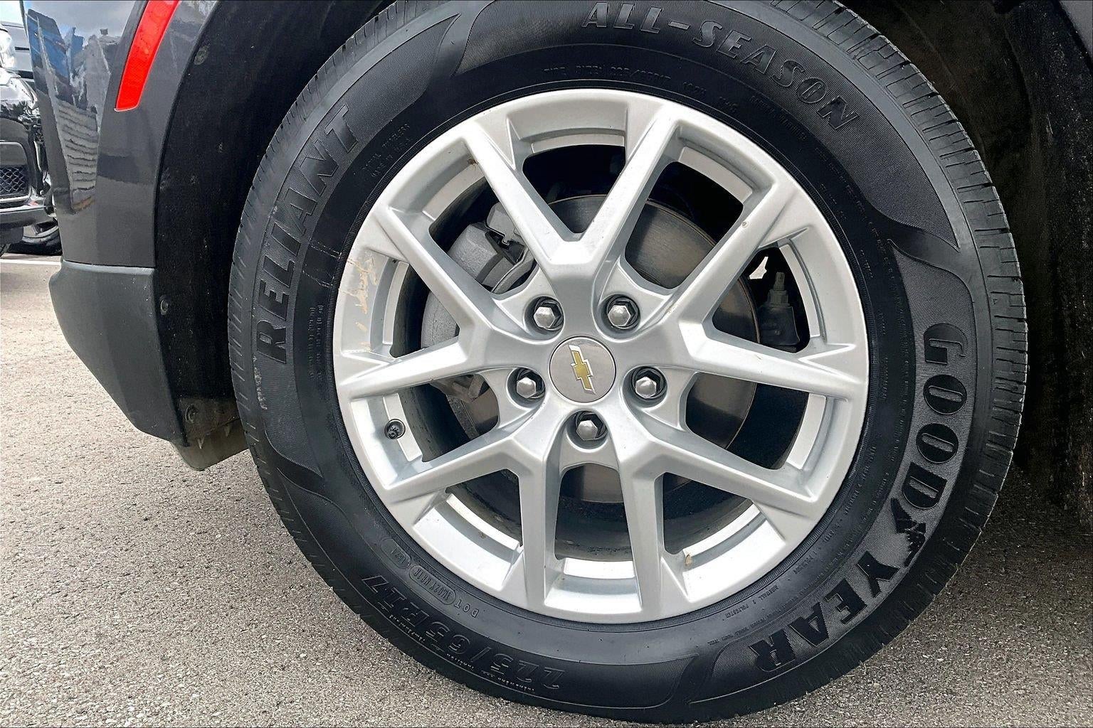 2022 Chevrolet Equinox LS