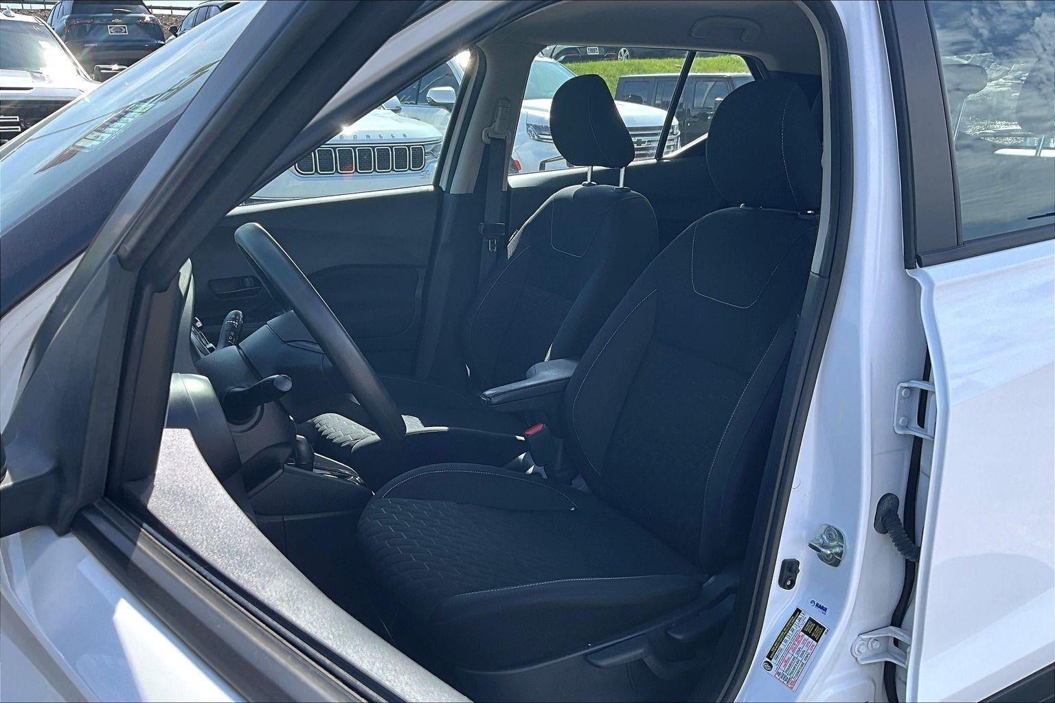 2022 Nissan Kicks S