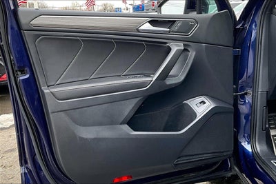 2022 Volkswagen Tiguan SEL R-Line