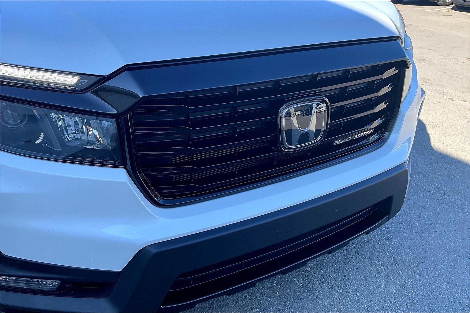 2022 Honda Ridgeline Black Edition