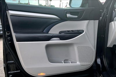 2017 Toyota Highlander XLE