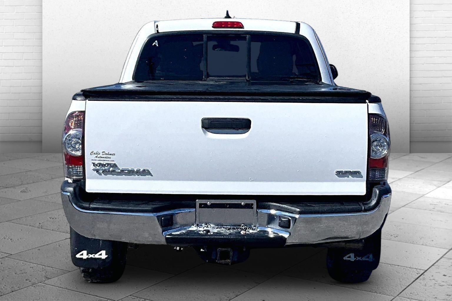 2015 Toyota Tacoma ACC CB 4WD I4 SR