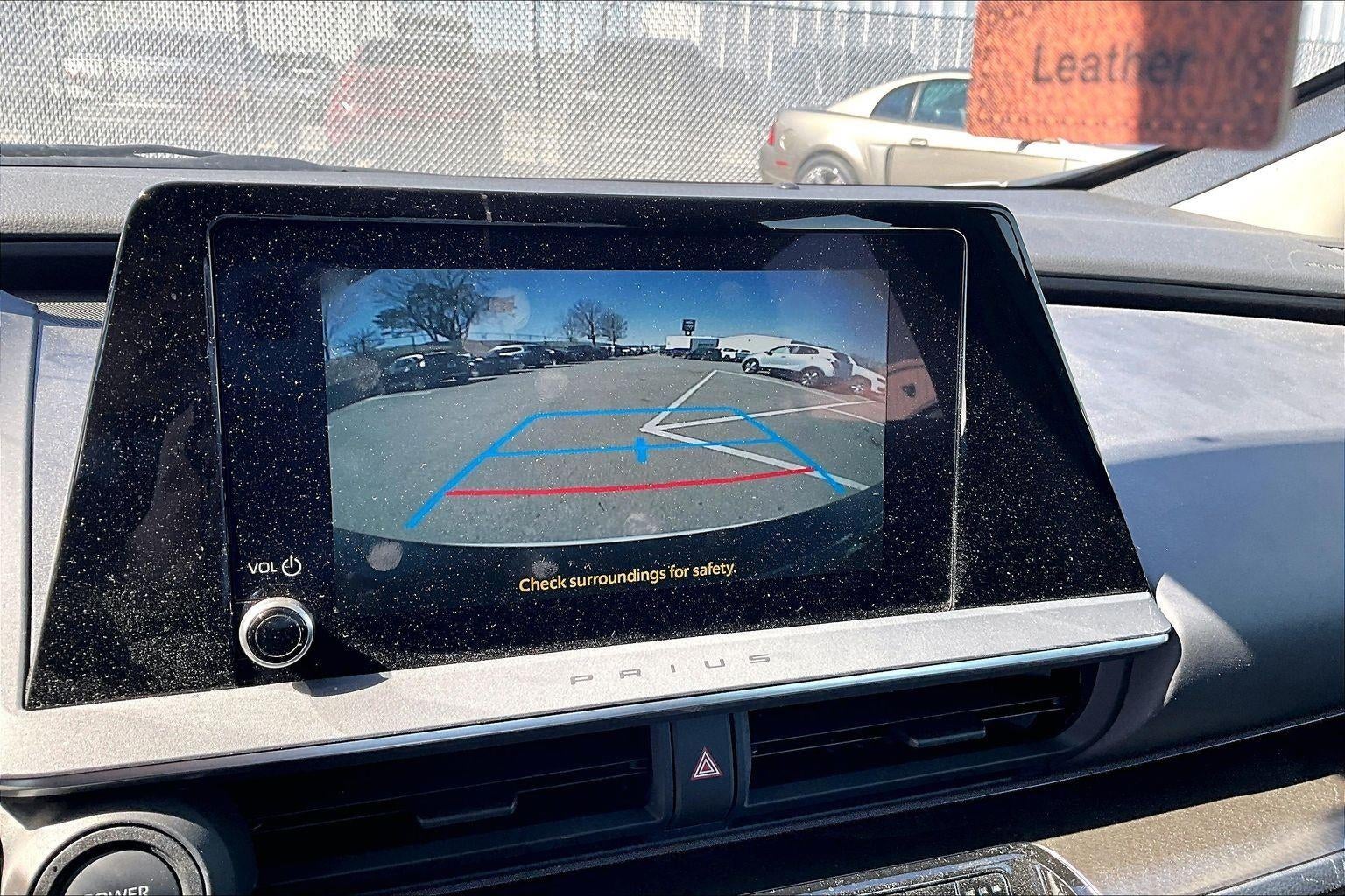 2025 Toyota Prius LE