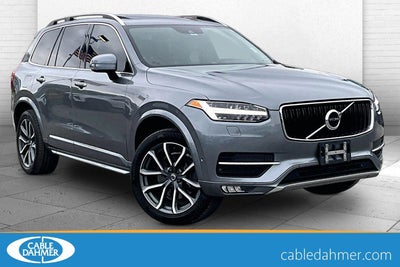 2016 Volvo XC90 T6 Momentum
