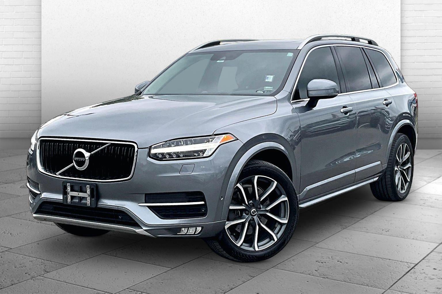 2016 Volvo XC90 T6 Momentum