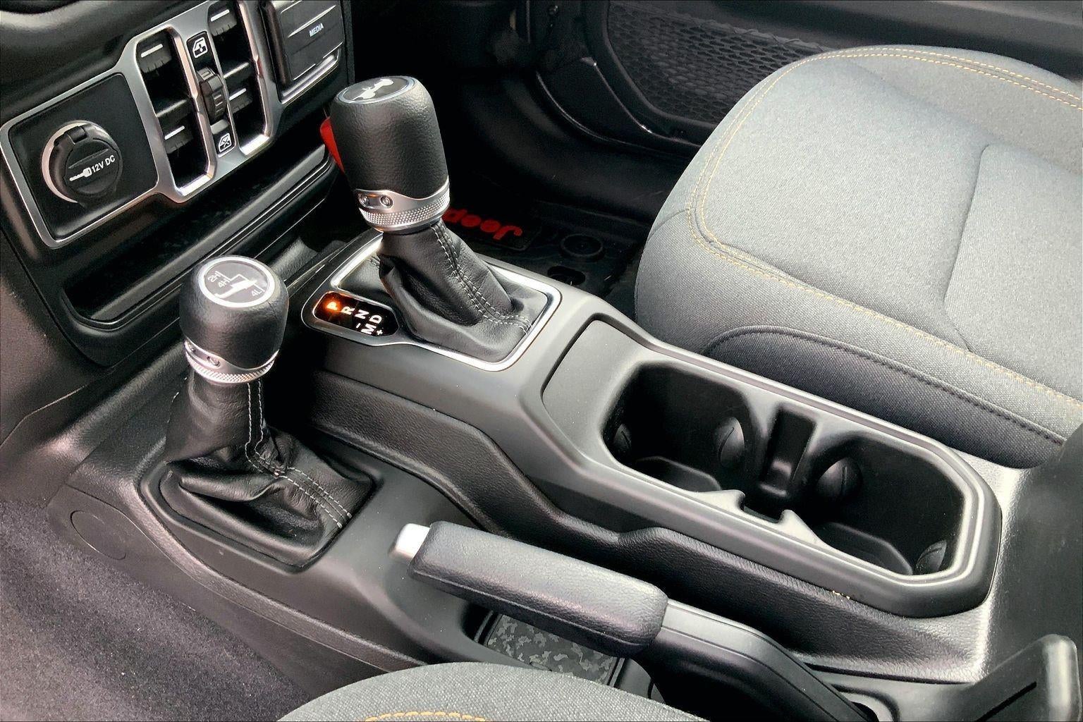 2025 Jeep Wrangler 4-Door Sahara 4x4