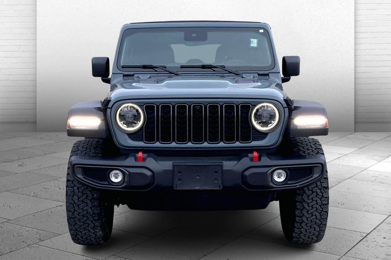 Used 2024 Jeep Wrangler 4-Door Rubicon with VIN 1C4PJXFG4RW364991 for sale in Kansas City