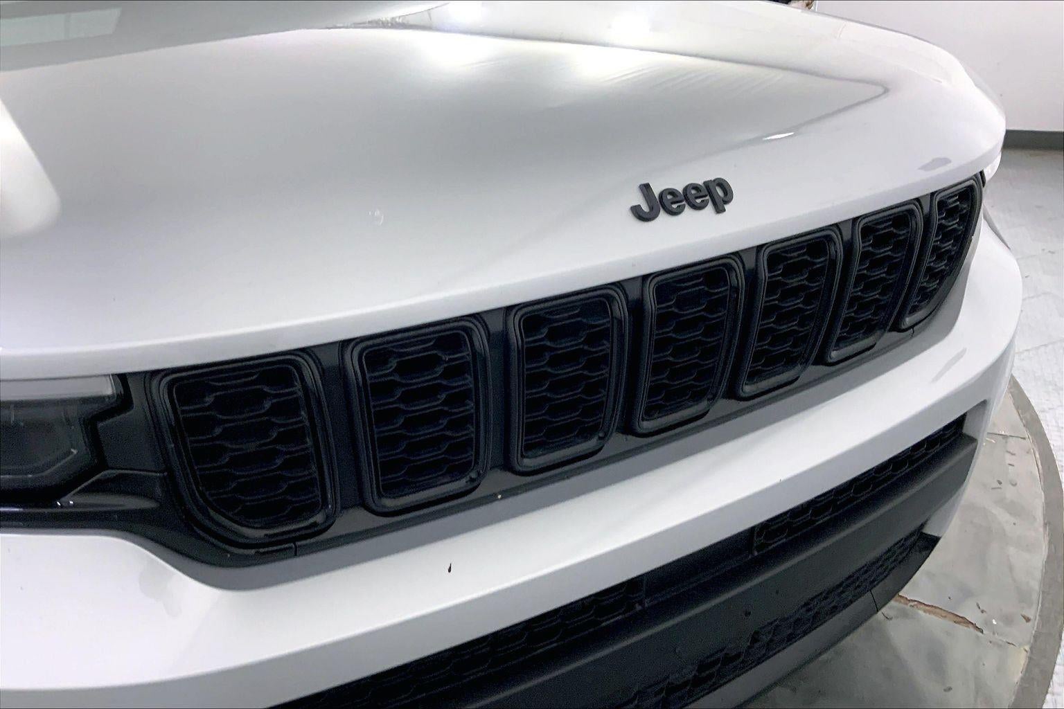 2024 Jeep Grand Cherokee L Altitude 4x4