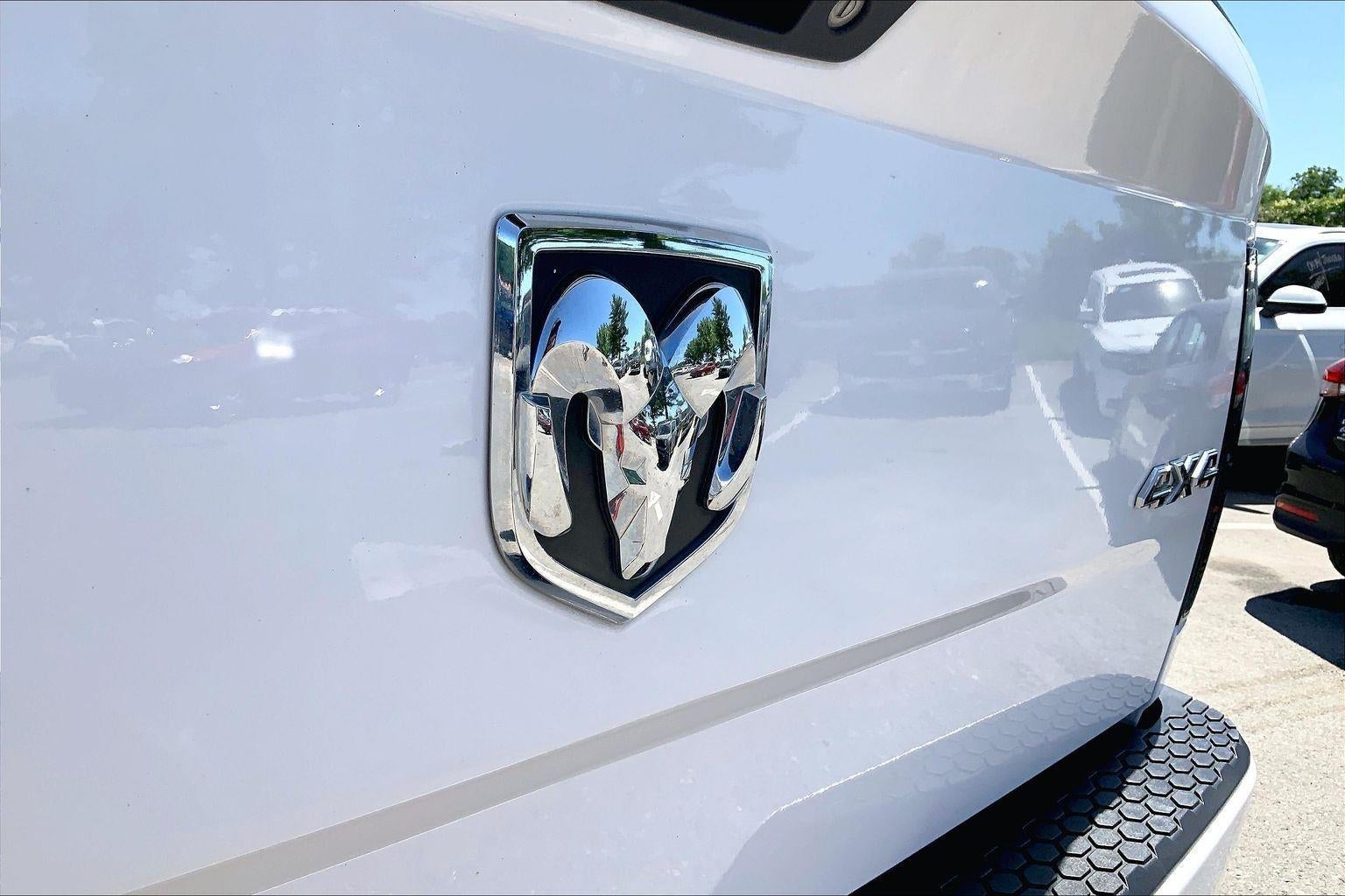 2016 RAM 1500 Sport