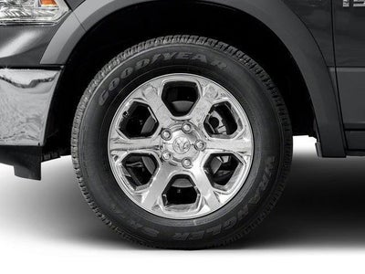 2017 RAM 1500 Laramie Crew Cab 4x4 5'7' Box