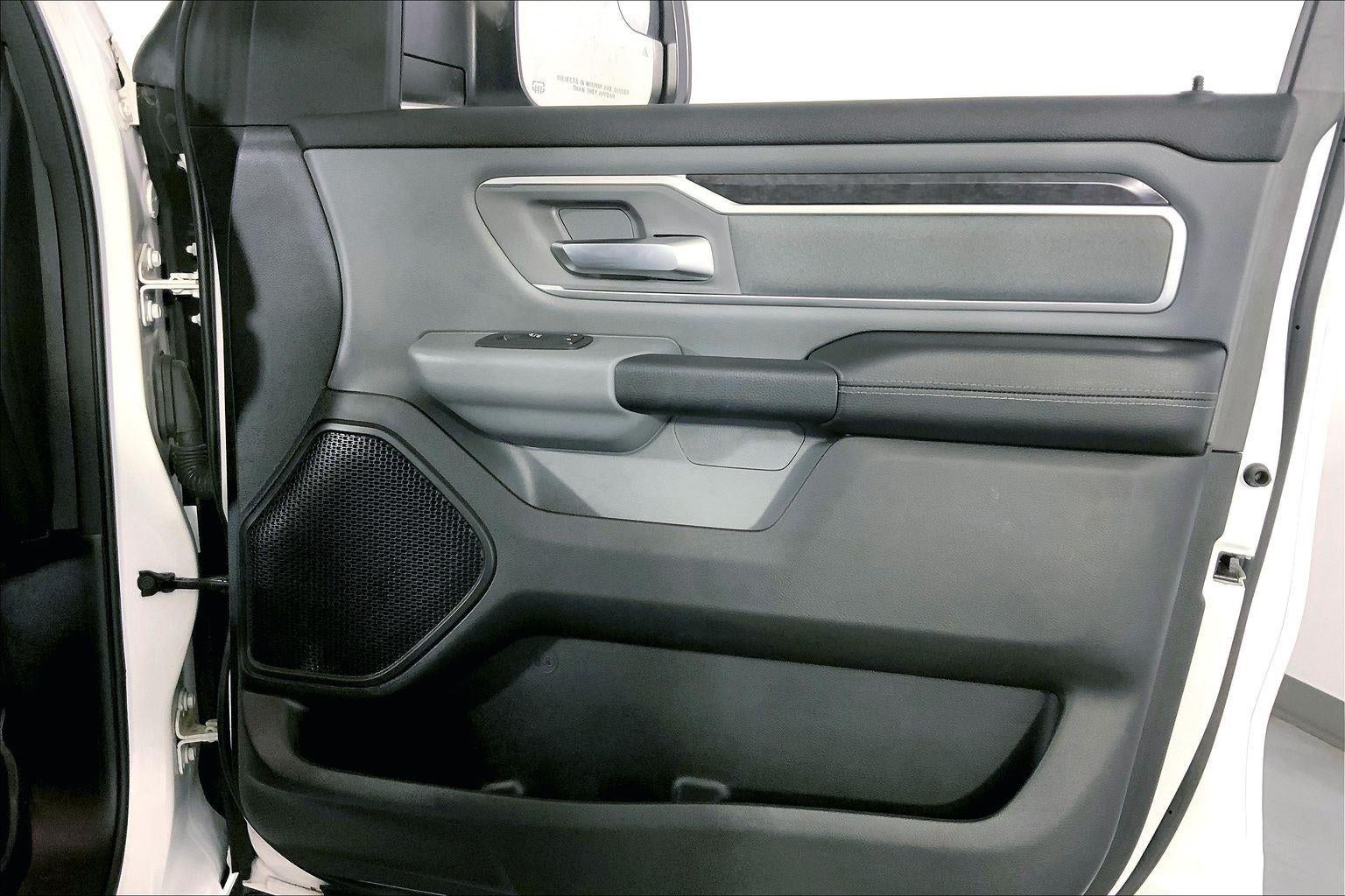 2023 RAM 1500 Big Horn Crew Cab 4x4 6'4' Box