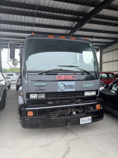 2004 GMC T Series T SERIES