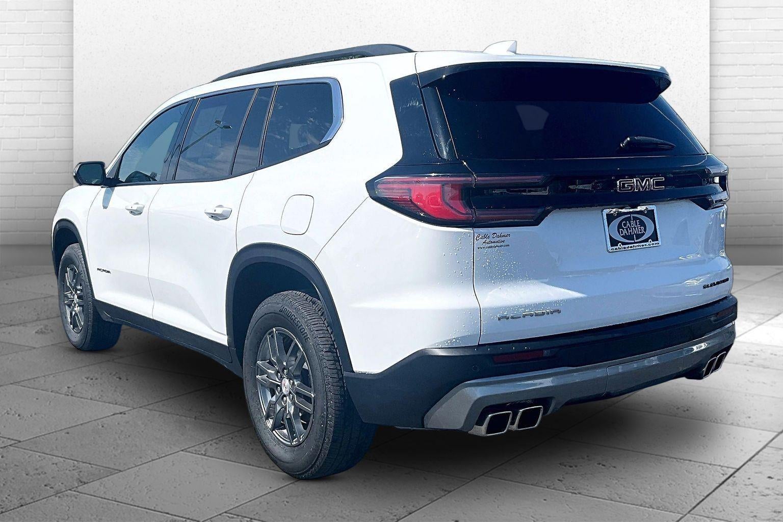 2025 GMC Acadia FWD Elevation