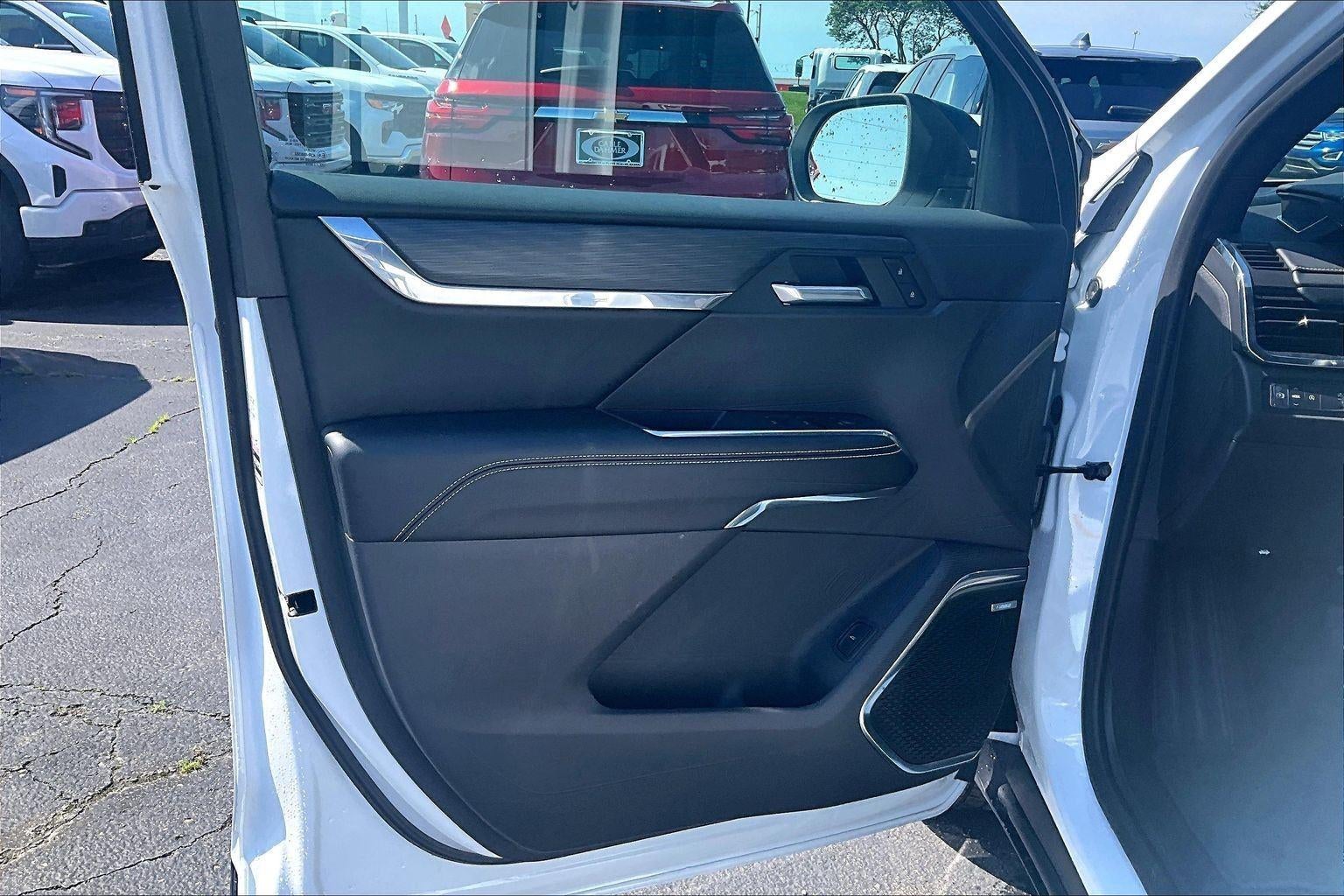 2025 GMC Acadia FWD Elevation